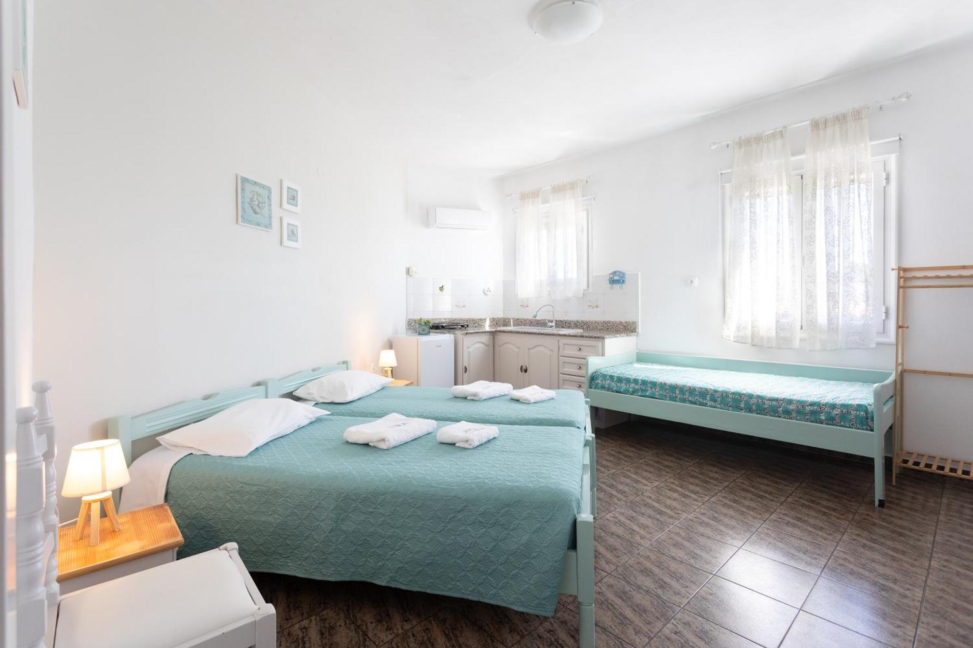 Dora'S Studios & Apartments Mégas Yialós-Nítes Kültér fotó
